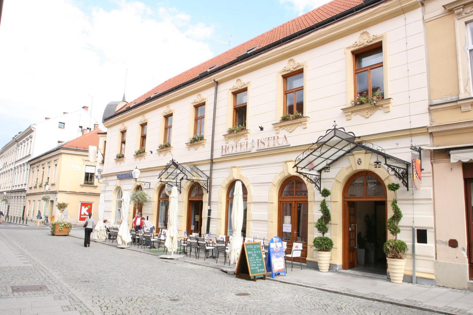 Hotel Istra Varazdin Bagian luar foto